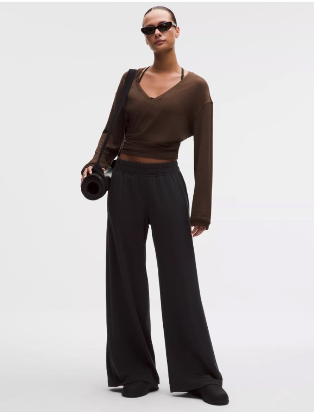 Lululemon BeCalm Mid-Rise Wide-Leg Pant size XS